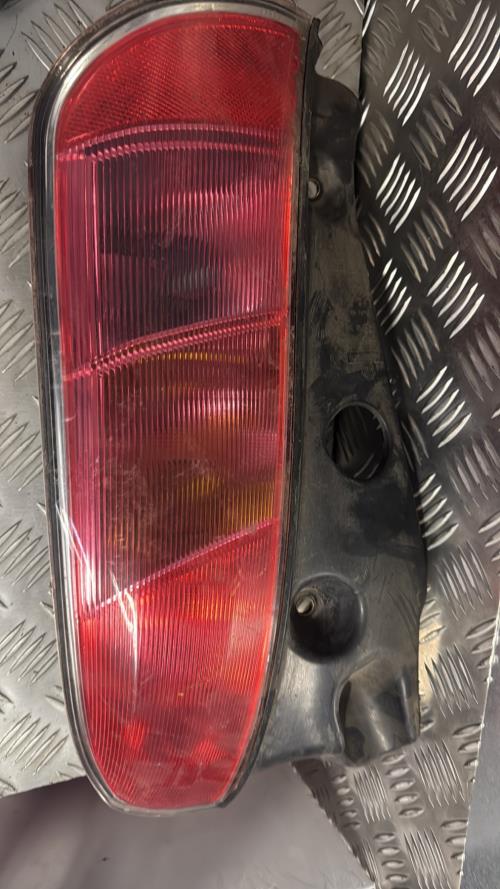 Feu arriere principal droit (feux) LANCIA YPSILON 4 PHASE 1 Essence - Image 1