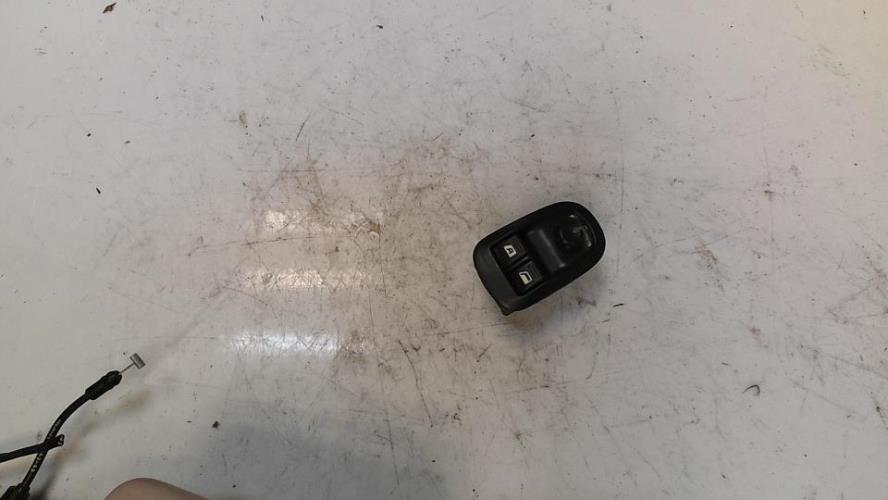 Interrupteur de leve vitre avant gauche PEUGEOT 206 PHASE 1 Diesel - Image 2