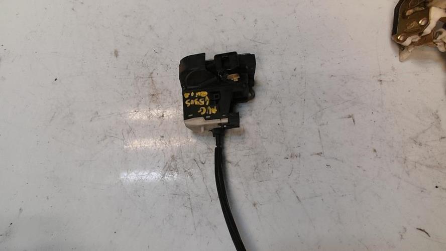 Serrure avant gauche RENAULT CLIO 2 CAMPUS PHASE 1 Diesel - Image 3