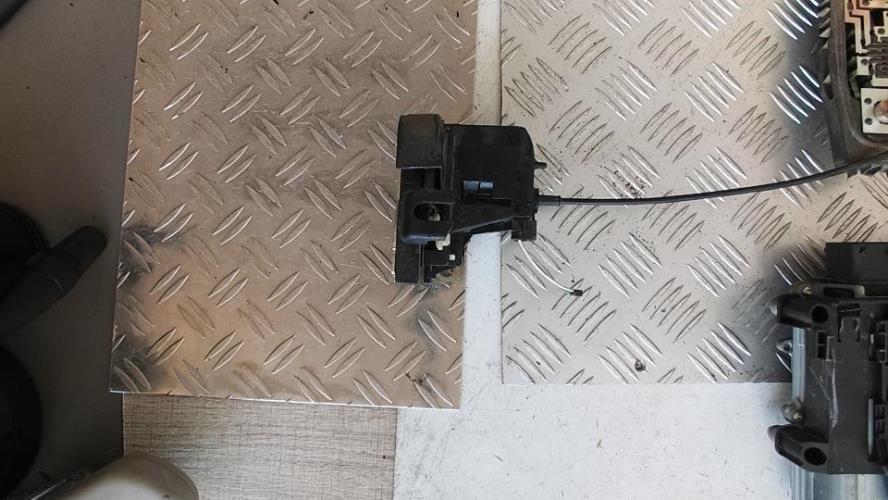 Serrure avant droit RENAULT SCENIC 1 PHASE 2 Essence - Image 1