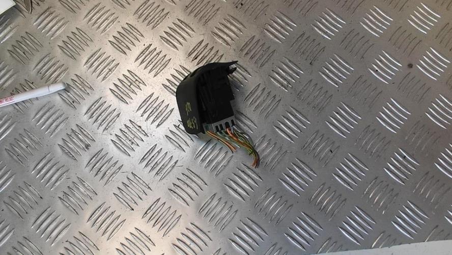 Interrupteur de leve vitre avant gauche PEUGEOT 206 PHASE 2 Essence - Image 2