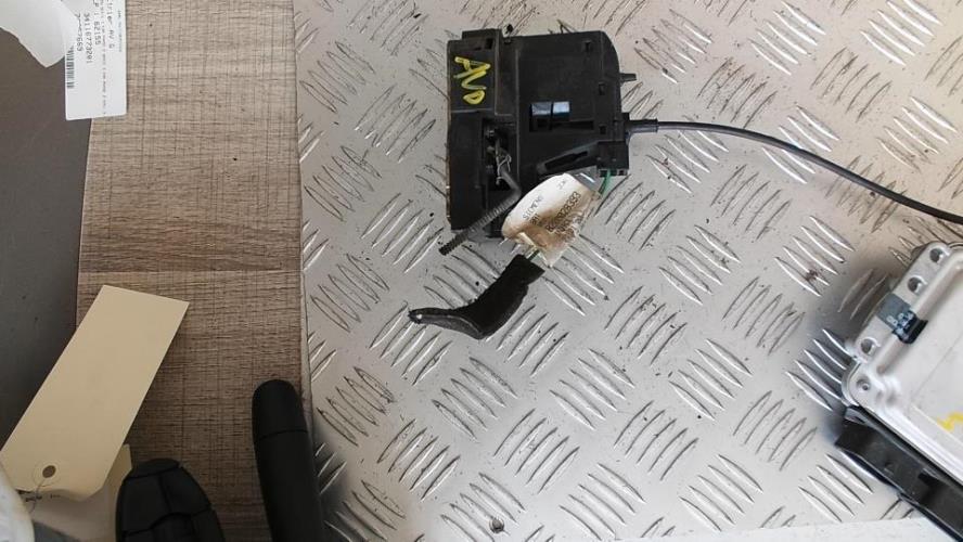 Serrure avant droit RENAULT MEGANE 1 PHASE 2 Essence - Image 2