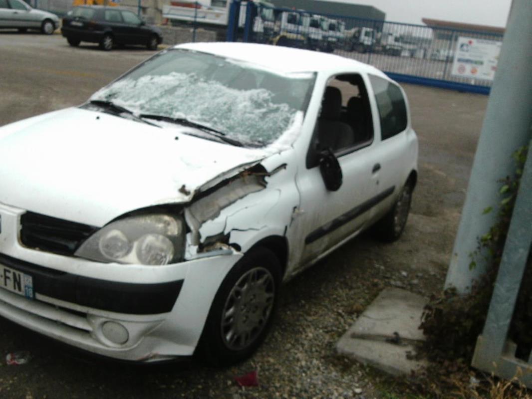 Serrure avant gauche RENAULT CLIO 2 PHASE 2 Diesel - Image 6