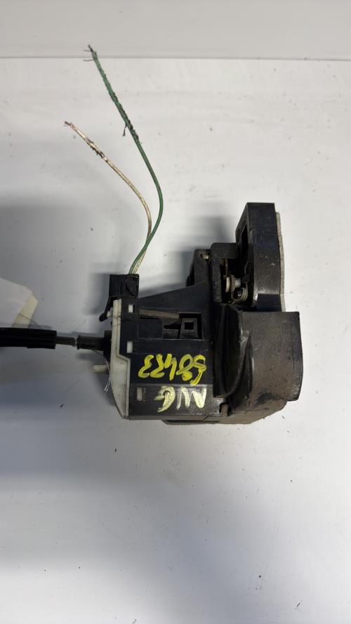 Serrure avant gauche RENAULT CLIO 2 CAMPUS PHASE 1 Diesel - Image 3