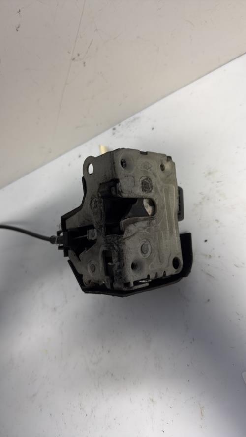 Serrure avant gauche RENAULT MEGANE 1 PHASE 2 Diesel - Image 3