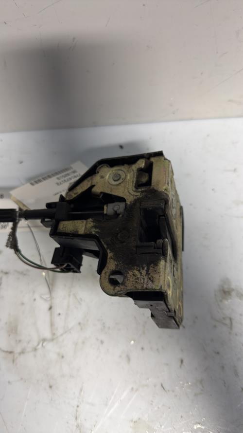 Serrure avant droit RENAULT CLIO 2 PHASE 2 Diesel - Image 2