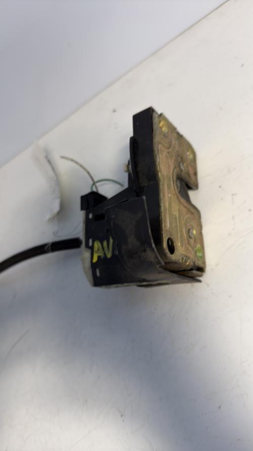 Serrure avant droit RENAULT CLIO 2 PHASE 2 Diesel - Image 2