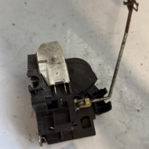 Serrure avant gauche RENAULT CLIO 2 CAMPUS PHASE 1 Diesel - Image 1