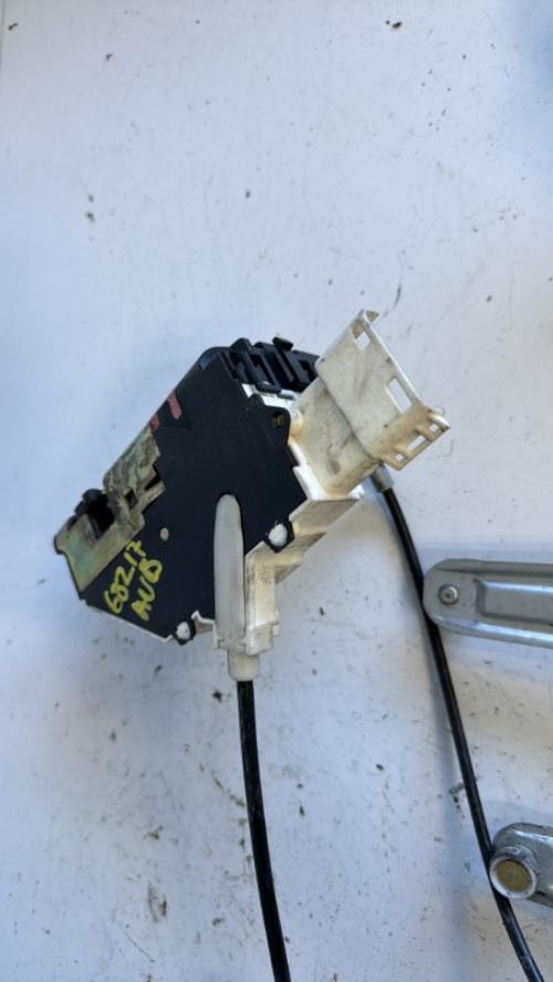 Serrure avant droit CITROEN C4 1 PHASE 1 Diesel - Image 1