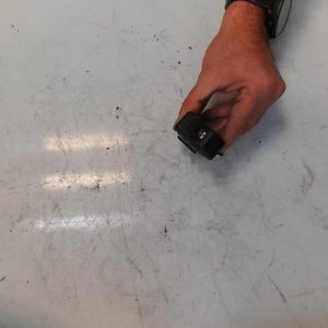 Interrupteur de leve vitre avant droit DACIA LOGAN 1 PHASE 1 Essence - Image 1