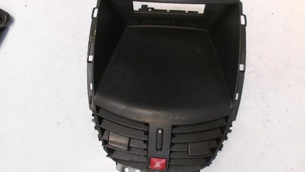 Aerateur tableau de bord PEUGEOT 207 PHASE 2 Diesel - Image 1