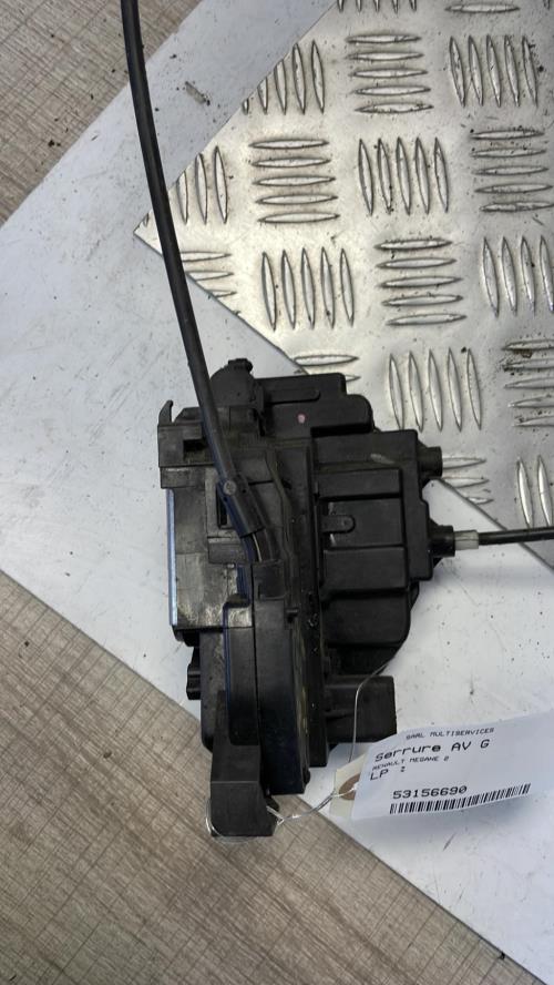 Serrure avant gauche RENAULT MEGANE 2 PHASE 1 Diesel - Image 1