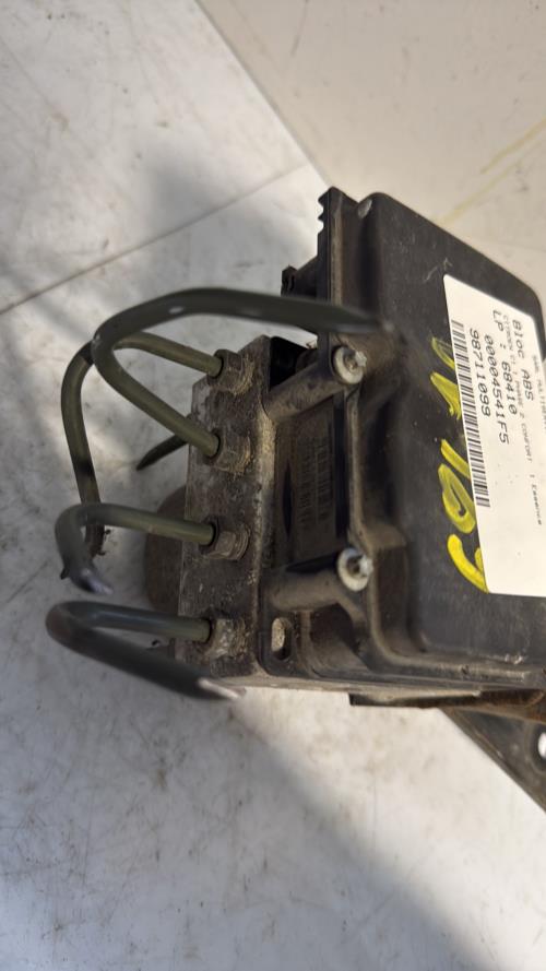 Bloc ABS (freins anti-blocage) CITROEN C1 1 PHASE 2 Essence - Image 3