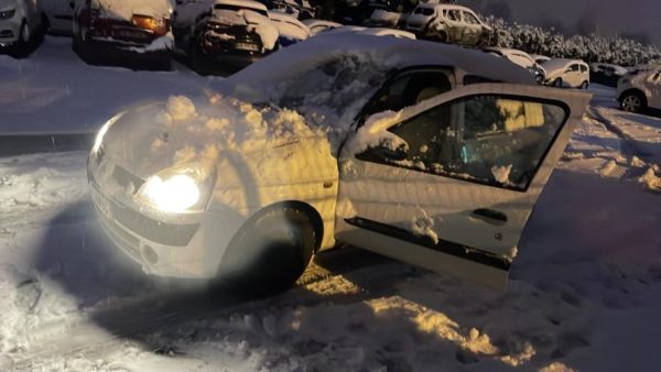 Leve vitre electrique avant droit RENAULT CLIO 2 PHASE 2 Essence - Image 4