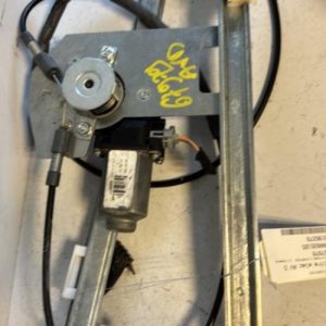 Leve vitre electrique avant droit RENAULT CLIO 3 PHASE 2 Essence - Image 1