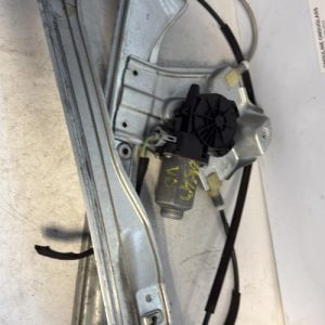 Leve vitre electrique avant droit RENAULT CLIO 3 PHASE 1 Essence - Image 1