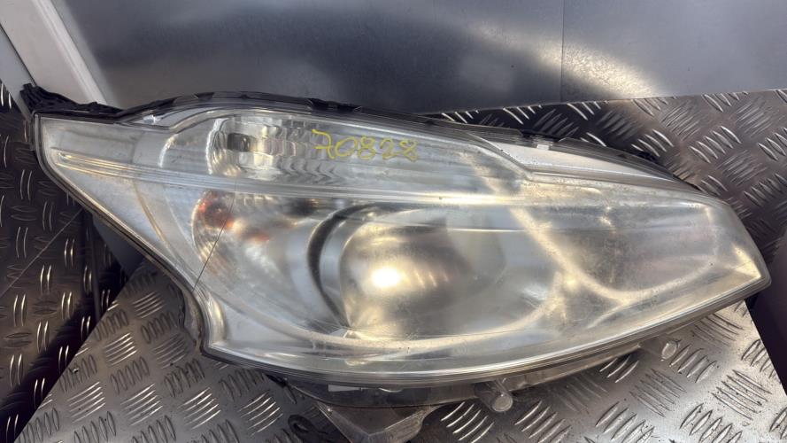 Optique avant principal droit (feux)(phare) PEUGEOT 208 1 PHASE 2 Diesel - Image 1
