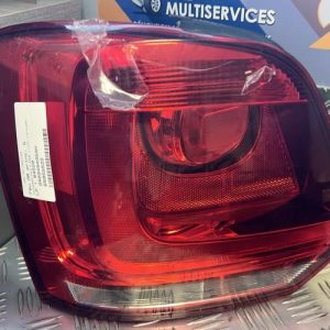 Feu arriere principal gauche (feux) VOLKSWAGEN POLO 5 PHASE 1 Diesel - Image 1