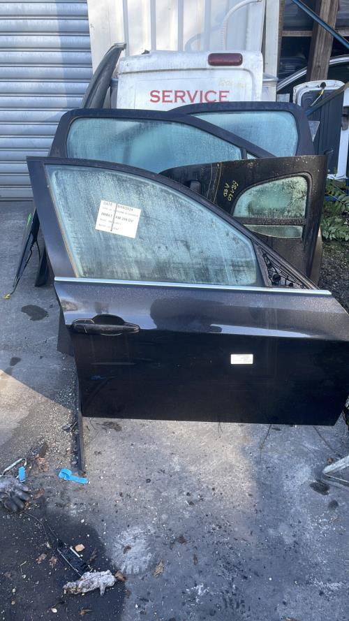 Porte avant droit BMW SERIE 3 E90 PHASE 2 Diesel - Image 1