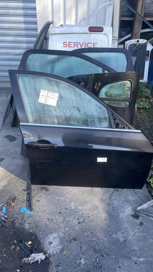 Porte avant droit BMW SERIE 3 E90 PHASE 2 Diesel - Image 3
