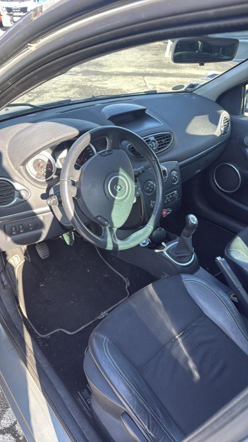 Autoradio d'origine RENAULT CLIO 3 PHASE 1 Diesel - Image 5