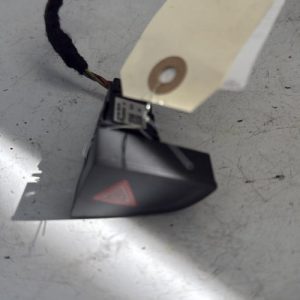 Bouton de warning CITROEN C5 2 Diesel - Image 1