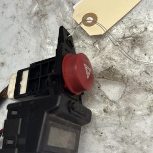 Bouton de warning HYUNDAI GETZ PHASE 2 Diesel - Image 1