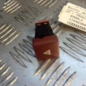 Bouton de warning PEUGEOT PARTNER 2 PHASE 1 Diesel - Image 1