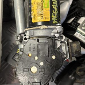 Moteur essuie glace avant RENAULT MEGANE 3 PHASE 3 BREAK Diesel - Image 1