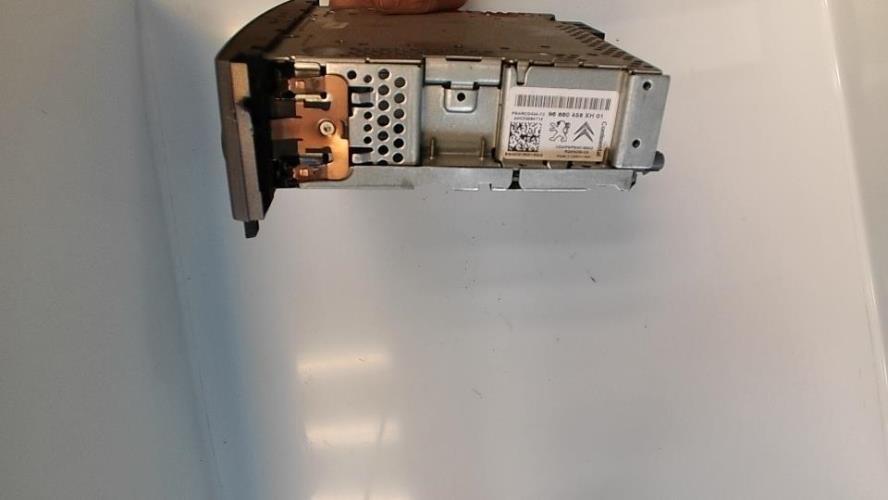 Autoradio d'origine PEUGEOT 308 1 SW PHASE 1 BREAK Diesel - Image 3