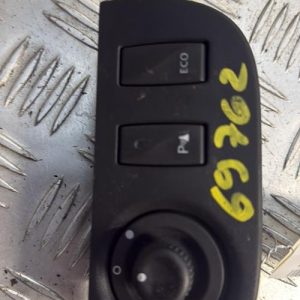 Commande retroviseurs DACIA SANDERO 2 PHASE 1 Diesel - Image 1