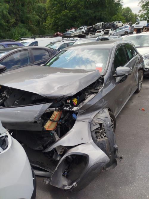 Autoradio d'origine MERCEDES CLASSE A 176 PHASE 2 Diesel - Image 5