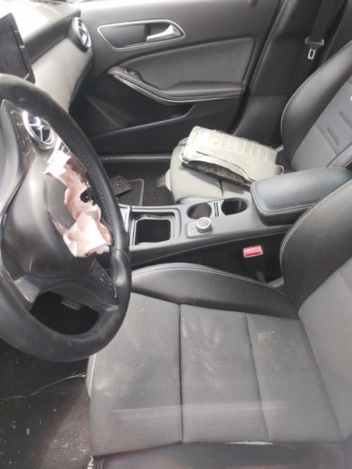 Autoradio d'origine MERCEDES CLASSE A 176 PHASE 2 Diesel - Image 6