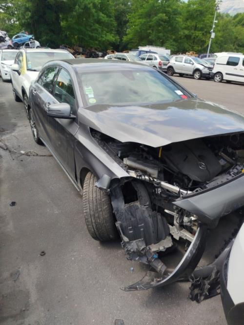 Autoradio d'origine MERCEDES CLASSE A 176 PHASE 2 Diesel - Image 9