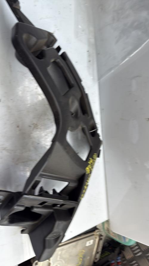 Support de pare chocs arriere RENAULT CAPTUR 1 PHASE 1 Diesel - Image 2