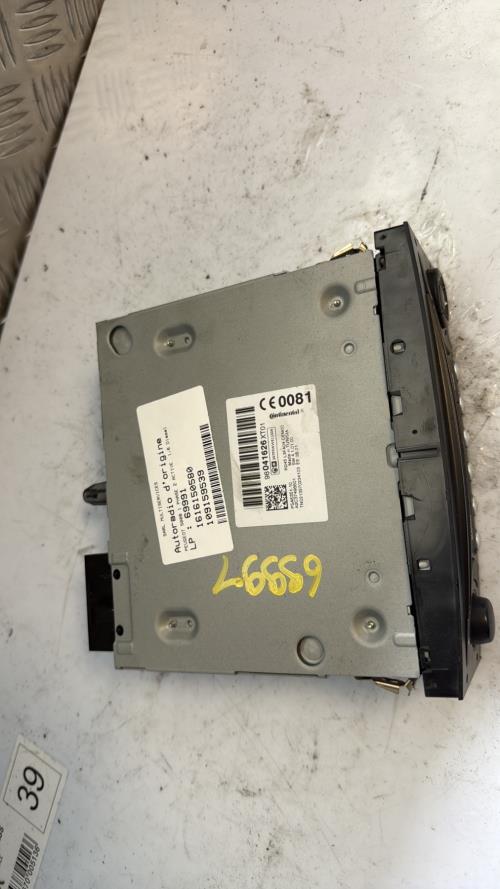 Autoradio d'origine PEUGEOT 5008 1 PHASE 2 Diesel - Image 4