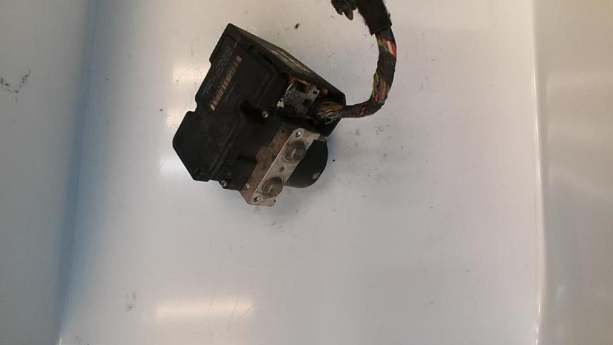 Bloc ABS (freins anti-blocage) PEUGEOT 207 PHASE 1 Essence - Image 1