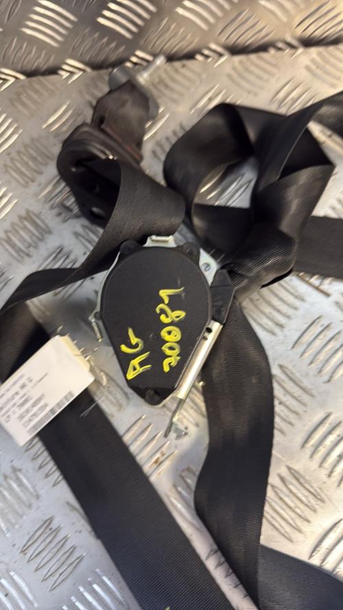 Ceinture arriere gauche PEUGEOT 208 1 PHASE 1 Essence - Image 1