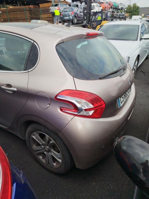 Ceinture arriere gauche PEUGEOT 208 1 PHASE 1 Essence - Image 4