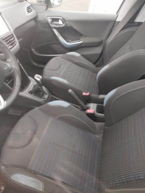 Ceinture arriere gauche PEUGEOT 208 1 PHASE 1 Essence - Image 5