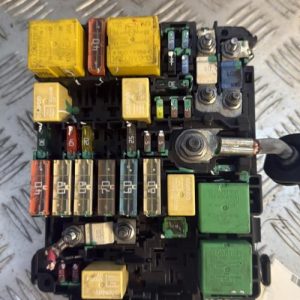 Boitier servitude moteur (BSM) PEUGEOT 208 1 PHASE 1 Diesel - Image 1