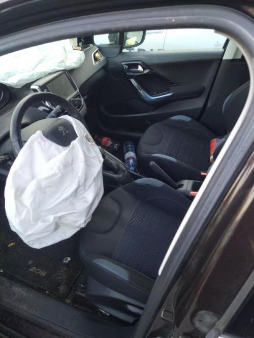 Bloc ABS (freins anti-blocage) PEUGEOT 208 1 PHASE 1 Diesel - Image 7