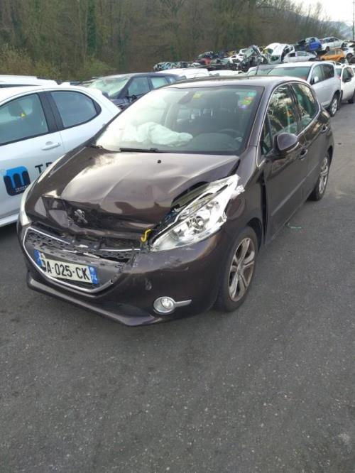 Bloc ABS (freins anti-blocage) PEUGEOT 208 1 PHASE 1 Diesel - Image 8
