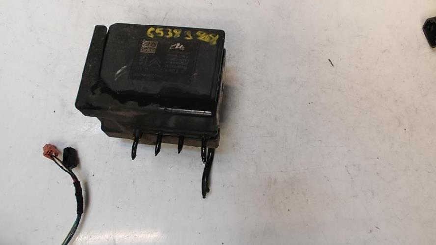 Bloc ABS (freins anti-blocage) PEUGEOT 208 1 PHASE 1 Essence - Image 3