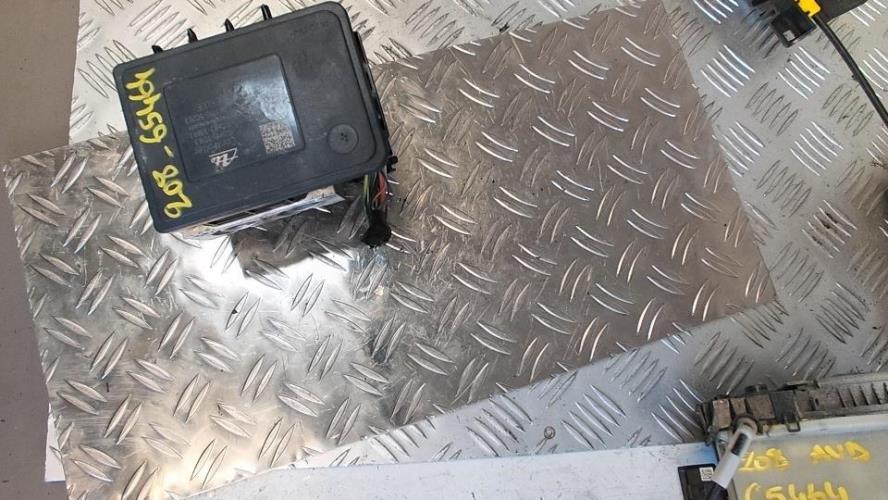 Bloc ABS (freins anti-blocage) PEUGEOT 208 1 PHASE 1 Diesel - Image 1
