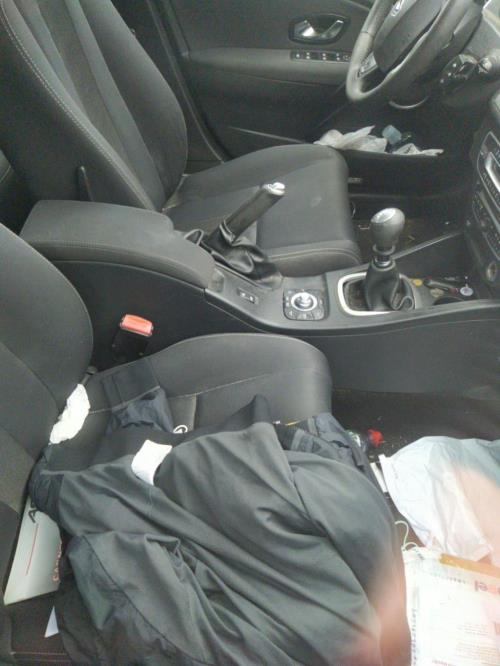 Serrure avant gauche VOLKSWAGEN POLO 5 PHASE 1 Diesel - Image 10