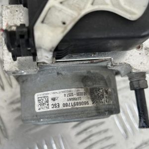 Bloc ABS (freins anti-blocage) PEUGEOT 208 1 PHASE 1 Essence - Image 1