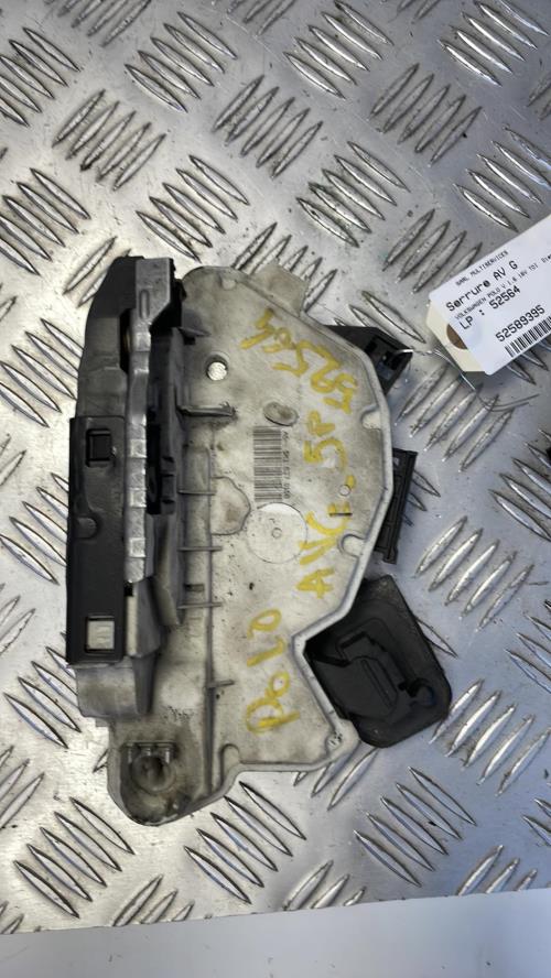 Serrure avant gauche VOLKSWAGEN POLO 5 PHASE 1 Diesel - Image 1