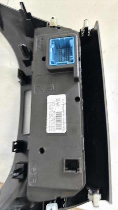 Commande chauffage PEUGEOT 208 1 PHASE 1 Diesel - Image 3