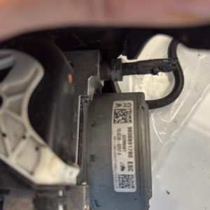 Bloc ABS (freins anti-blocage) PEUGEOT 208 1 PHASE 1 Diesel - Image 2